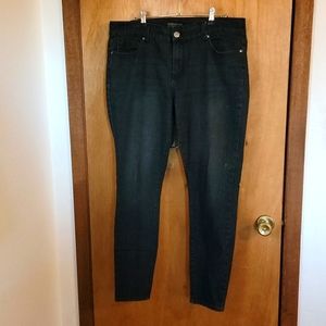 Forever 21 Plus Sizes 18 Dark Wash Jeans 👖